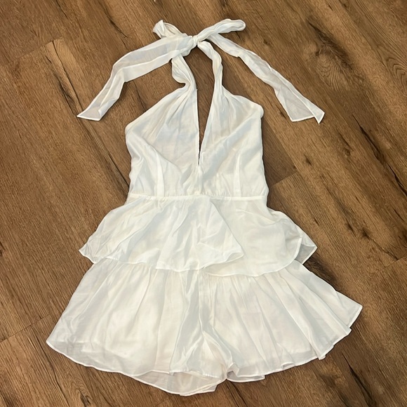 Vestique White Tiered Romper - Picture 5 of 8
